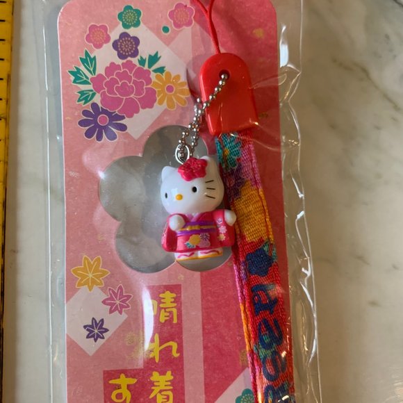 vintage 2001 Hello Kitty Kimono Cellphone charm - Picture 2 of 6
